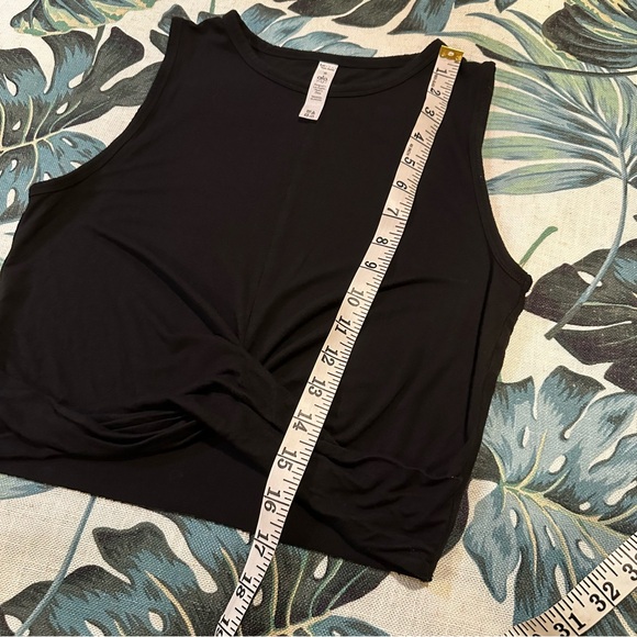 Alo Yoga Black Cover Tank Top - Picture 11 of 12